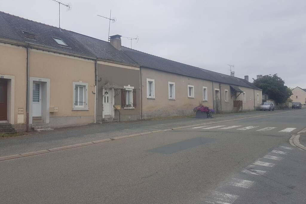 Maison De Bourg Avec Exterieur. Appartement Grez-en-Bouere Buitenkant foto